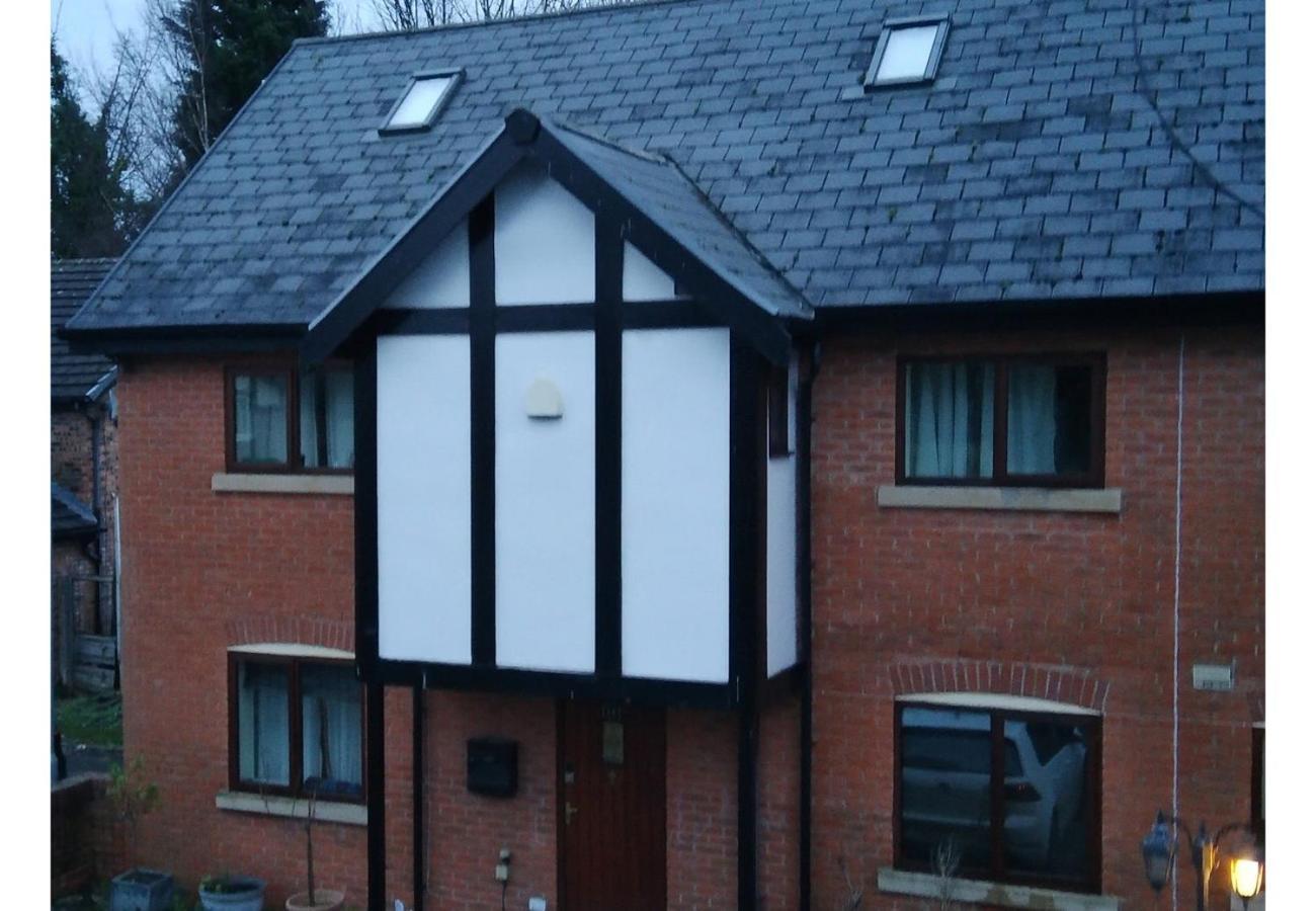 Dobcross Close Leilighet Manchester Eksteriør bilde