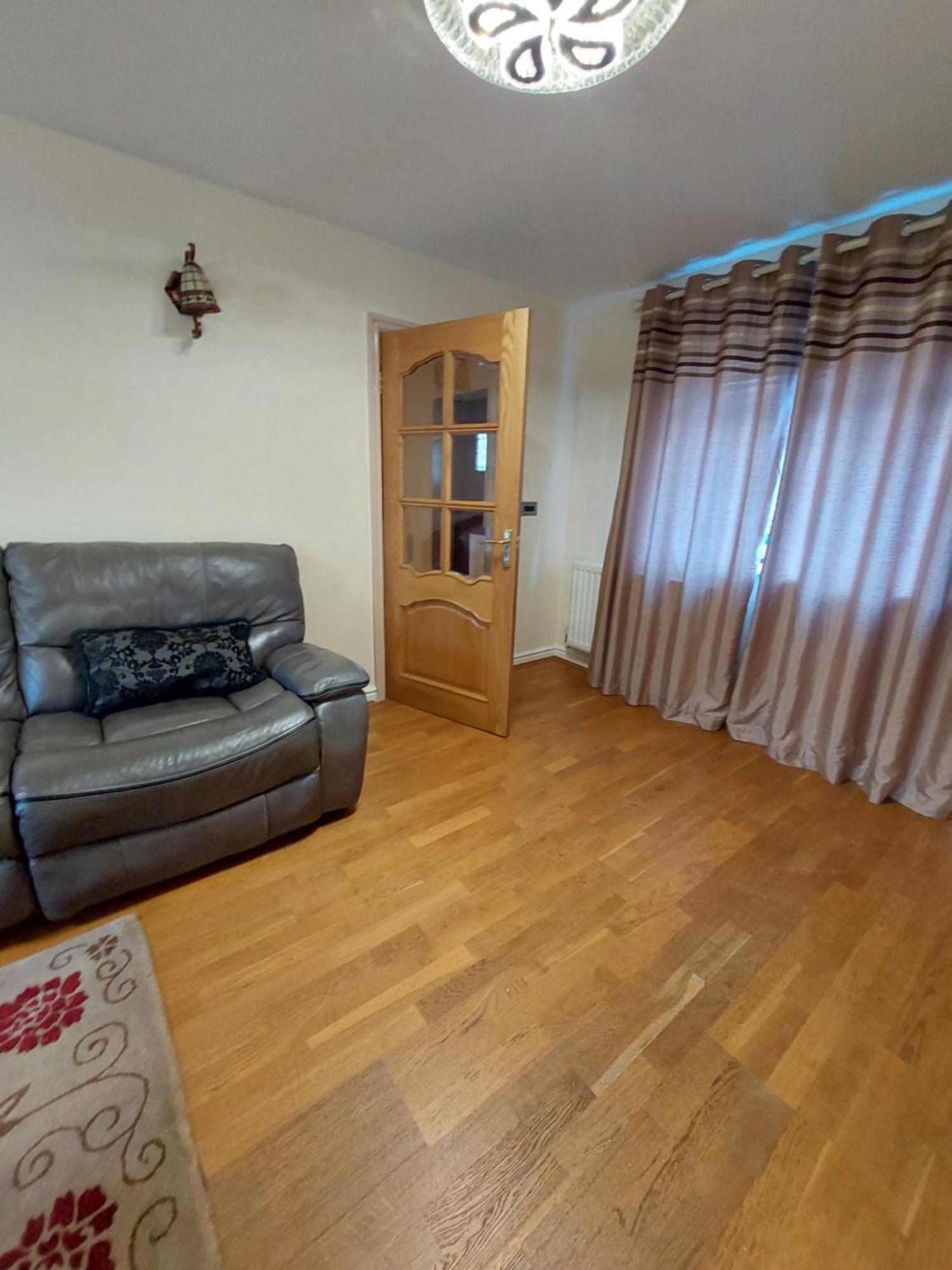 Dobcross Close Leilighet Manchester Eksteriør bilde