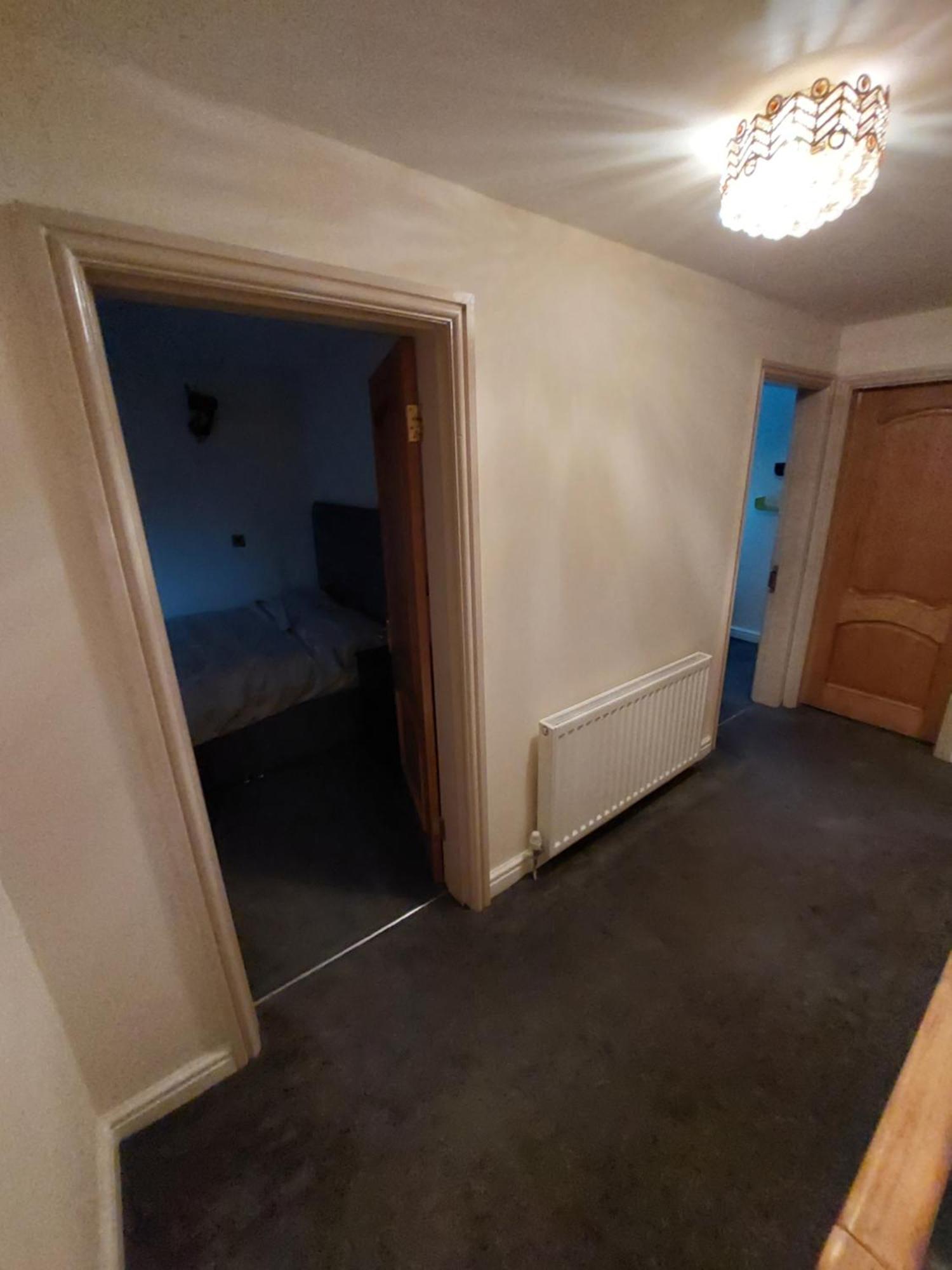 Dobcross Close Leilighet Manchester Eksteriør bilde